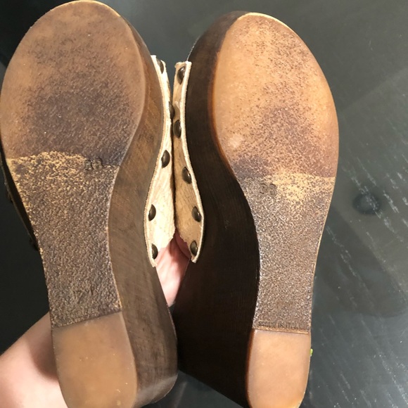 Steve Madden Snakeskin Sandals - Picture 2 of 4